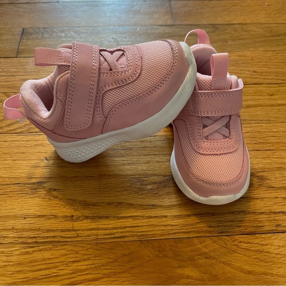 Cat & Jack | Pink Velcro Toddler Sneakers | Toddler sz 5 - Picture 1 of 9